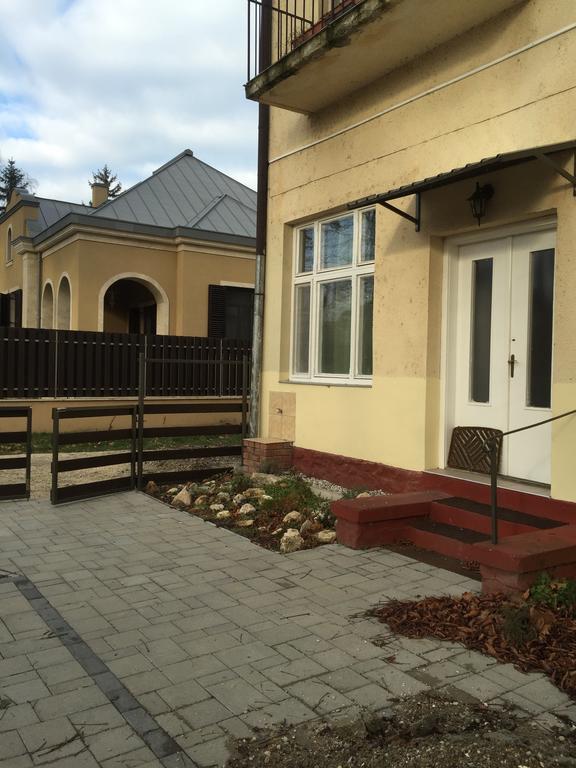 Nosztalgia Apartman Siófok Exterior foto